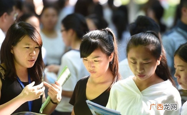 ?文科生就业率不到理科生一半 要如何解决这一问题呢