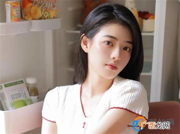 女人会不会和你发展关系,主要是看你的这个“硬性条件”是否达标