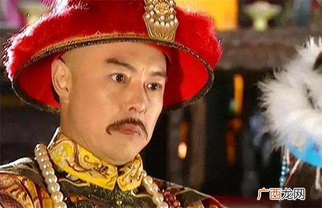 乾隆让道士求雨 道士作法后果然下雨 乾隆：拉出去砍了吧