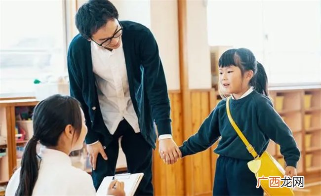 孩子上幼儿园 光做好准备还不够 父母也要做好这5个准备