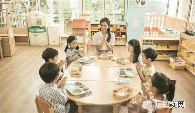 孩子上幼儿园 光做好准备还不够 父母也要做好这5个准备
