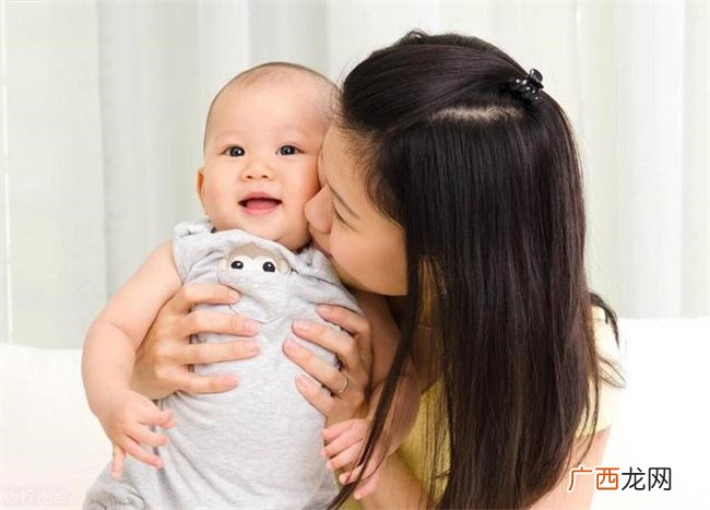 为什么孩子被妈妈吼了不记仇 还要求抱抱