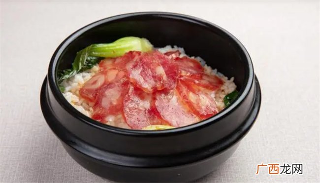 煲仔饭的家常做法 三种常见的煲仔饭做法 不一样的美味