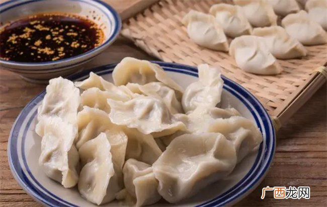 五种美味饺子馅料的做法 不同风味 不同的可口 让人欲罢不能