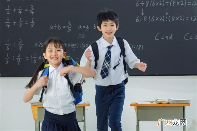 名师功利性演讲被学生反呛 人要有点理想 请不要嘲笑孩子