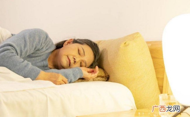 为何7小时睡眠或降低死亡率