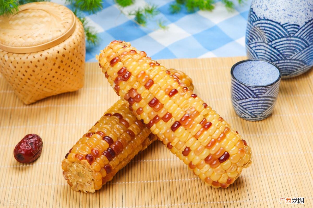 煮玉米是冷水下锅煮多久 煮玉米是冷水下锅还是热水下锅