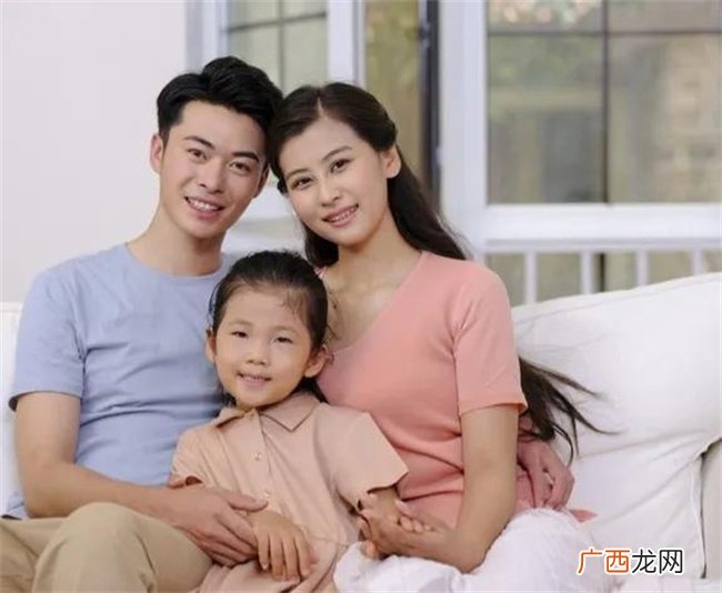 老了 会后悔只生一个孩子吗 这些人的经历将告诉你答案