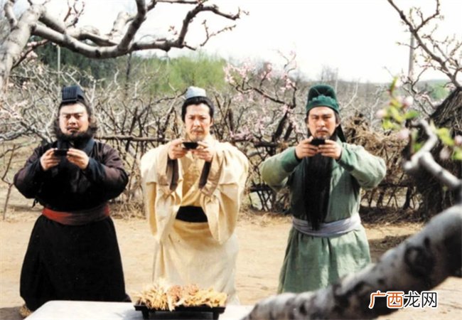 刘备少时家境贫寒 织席贩履的涿郡贫农 是否真是汉室宗亲