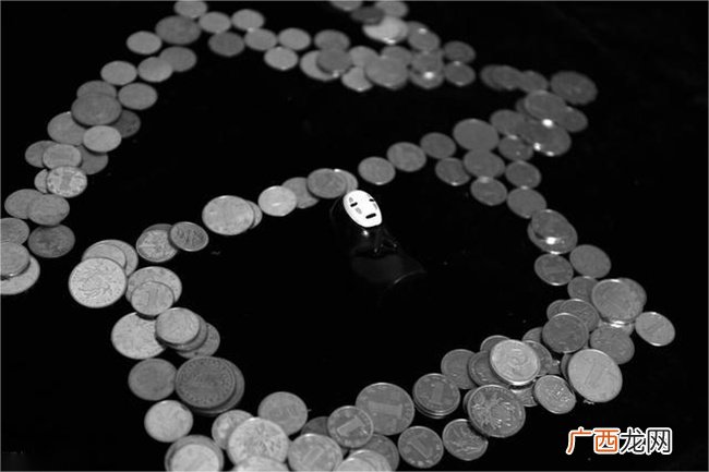 天干五合 贪合忘生 日主是否参与 你明白如何解读吗
