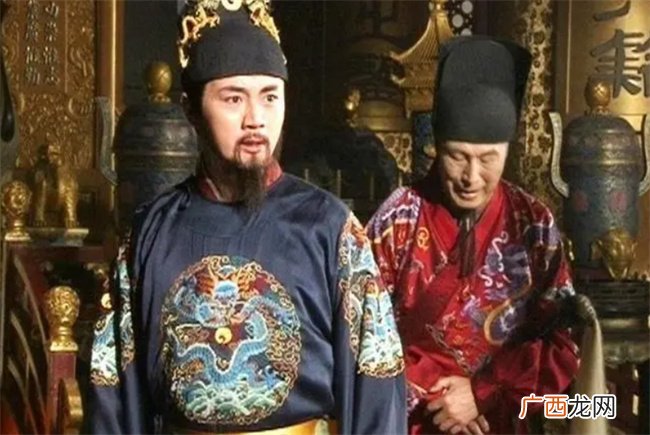 正德皇帝与文官对着干 大明由盛转衰 文官集团是不是背了锅