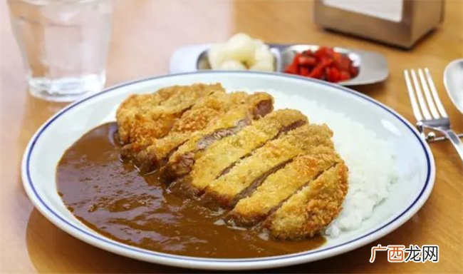 自制超级酥脆的咖喱猪排饭 香味浓郁 金黄诱人 让人欲罢不能