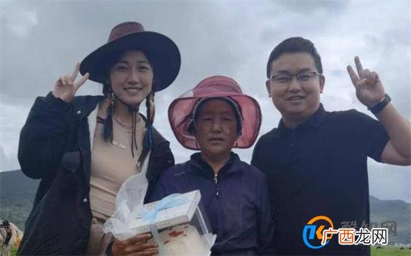 大学辅导员带媳妇走遍全国去家访 大学辅导员家访怎么办_酷知科普