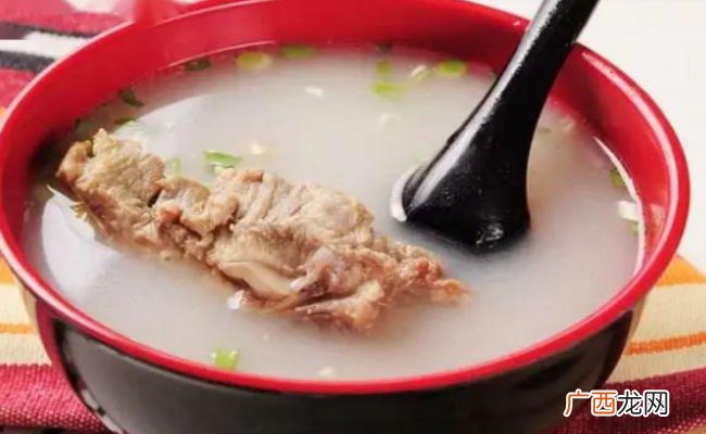 ?骨头汤熬的越久越有营养吗 骨头汤熬多久最有营养