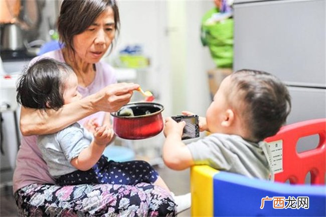 都不愿生孩子中国该怎么办