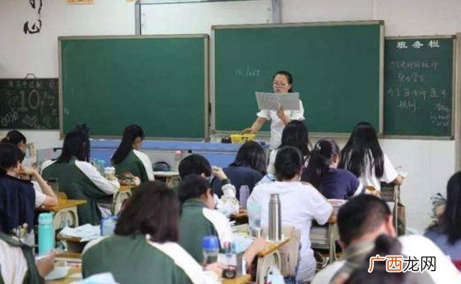 ?2022年高中阶段教育毛入学率为91.6%，说明了哪些问题