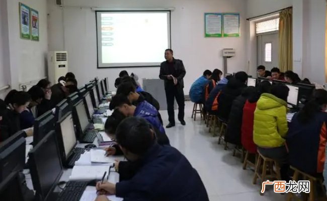 教育部将遴选1000门左右职业教育在线精品课程，有何好处