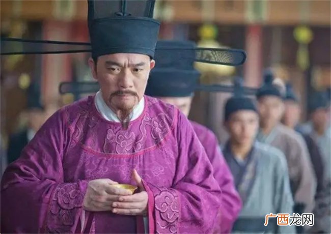 包拯为何能立于朝堂之上