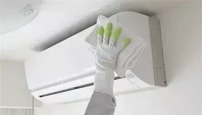 空调漏水5大问题要及时解决 空调口漏水是什么原因导致的