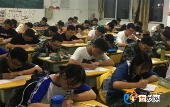 官方回应深圳初中取消晚自习 深圳初中上晚自习吗
