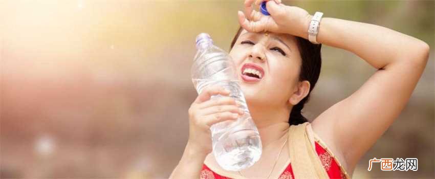 怎么预防夏天中暑炎热的夏天 夏季怎样防中暑的小妙招