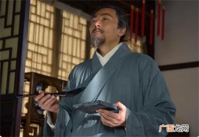 宋朝重文轻武形成了什么格局