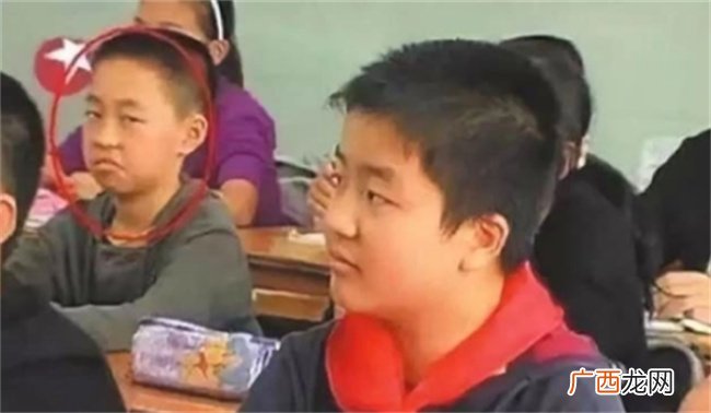 当年五道杠和不屑弟怎么样了
