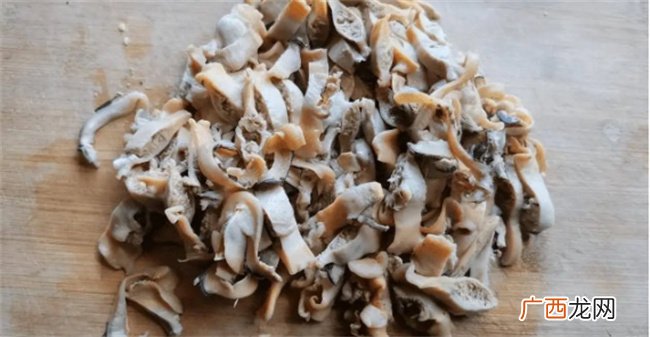 河蚌河蚌肉很少被食用的原因