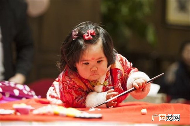 孩子抓周准不准