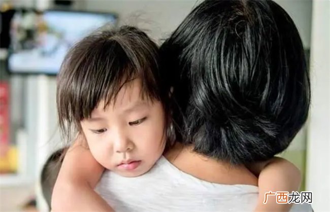 妈妈一离开宝宝就哭怎么办