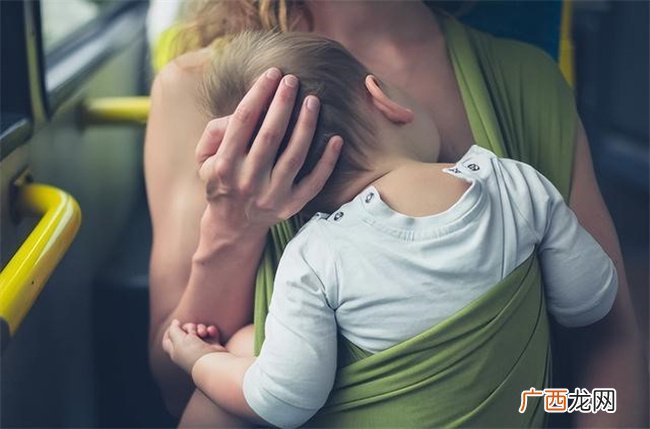 在公共场合哺乳合适吗