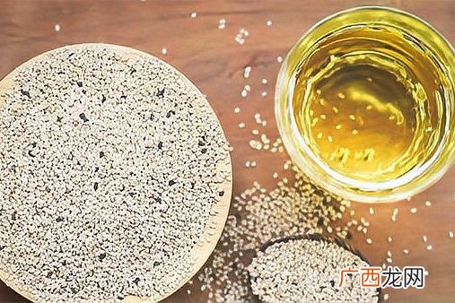 比较亚麻籽油和胡麻油的异同 亚麻籽油与胡麻油区别