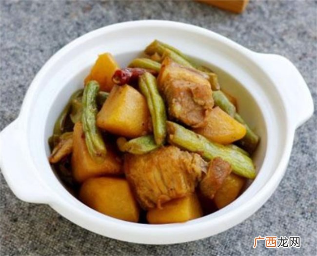 腊肉炖豆角土豆怎么做好吃窍门