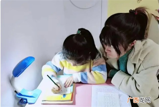 上课总走神怎么改正 上课总是走神怎么办