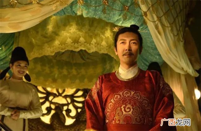 李白为什么仕途不顺