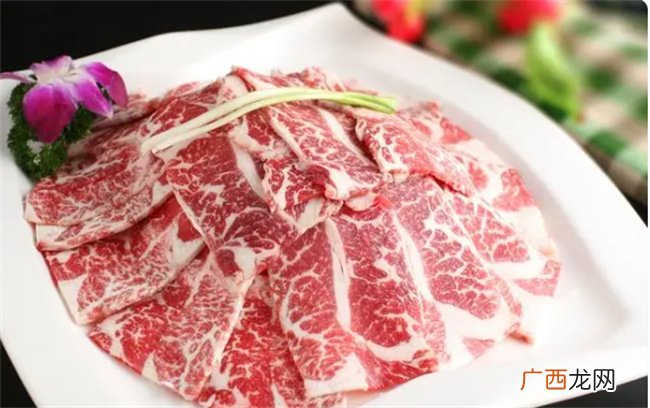 雪花牛肉是牛的哪个部位 牛里脊是雪花牛肉吗
