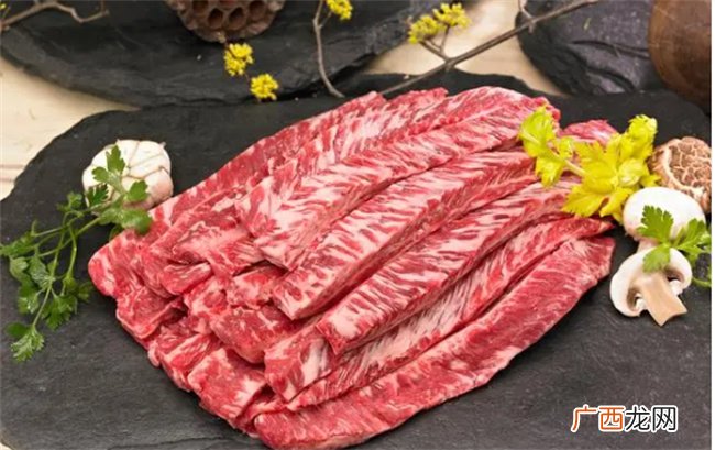 雪花牛肉是牛的哪个部位 牛里脊是雪花牛肉吗