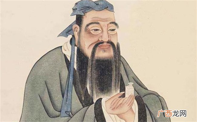 ?为什么孔子在很多画像里露着两颗牙,孔子是哪里人