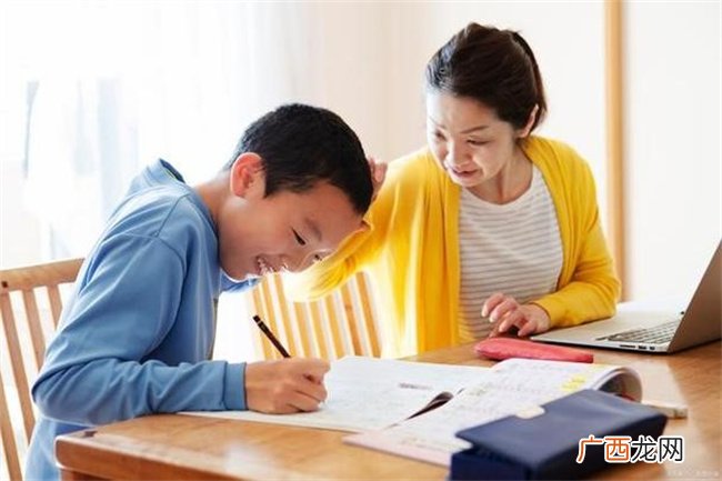 有什么帮助孩子提高成绩的方法