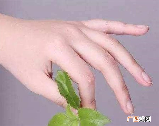 有哪些手纹的女人富贵好命呢