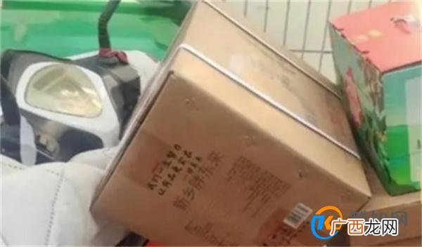 胖东来退休员工获6箱春节福利 为何要关注退休员工福利