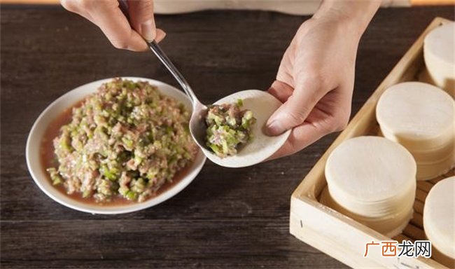 调制饺子馅哪些调料不能少放