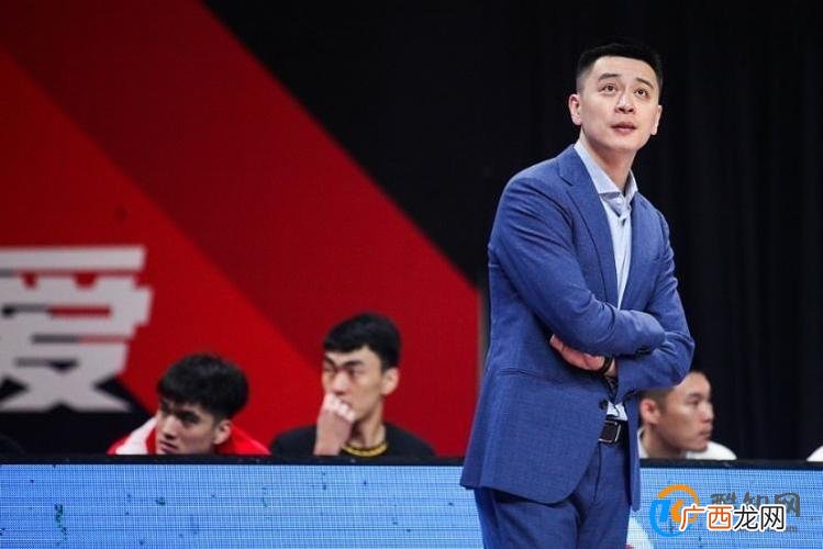 曝杨鸣考虑回归CBA联赛执教 有哪些执教优势