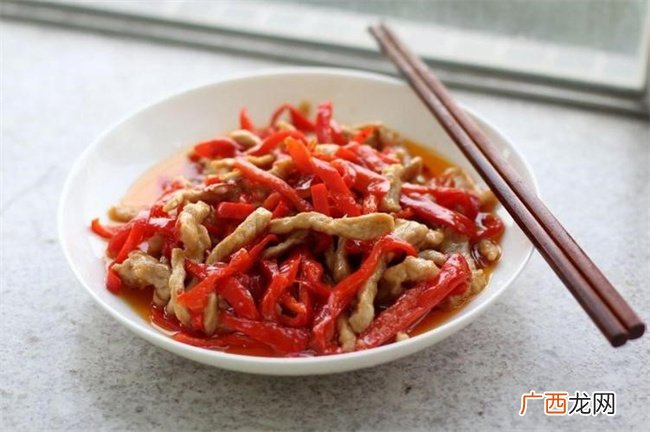 辣椒酱肉丝怎么做好吃