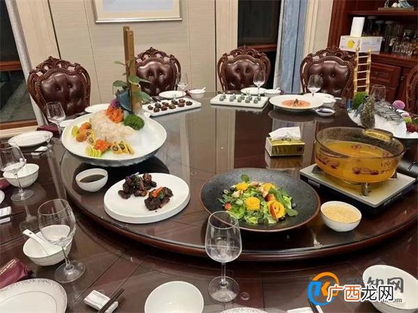 26岁小伙月入5万 春节订单爆满小伙是如何做到的