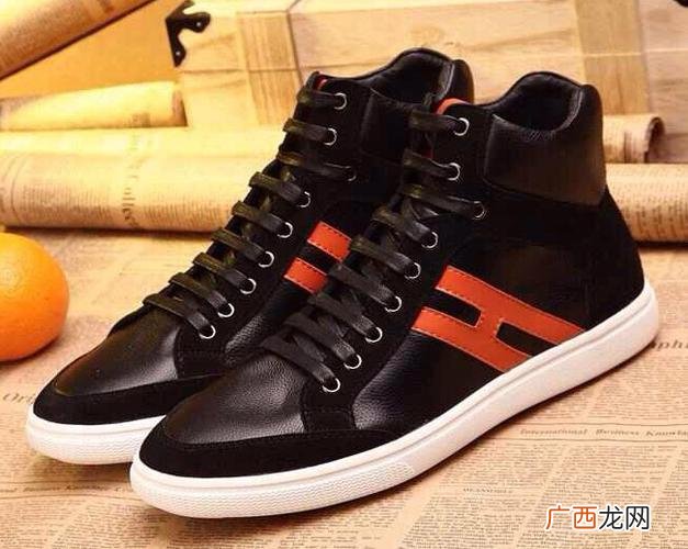 男鞋奢侈品牌排行榜前十名登喜路 男鞋奢侈品牌排行榜前十名