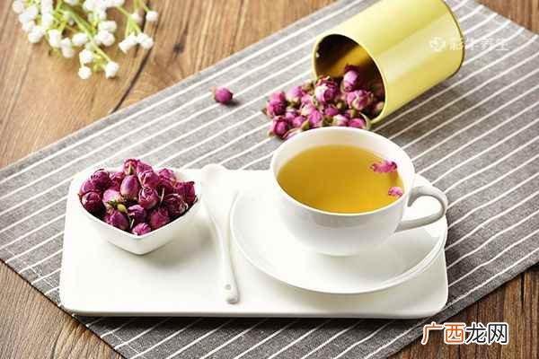 玫瑰花泡水喝的功效与作用 干玫瑰花泡水放几颗