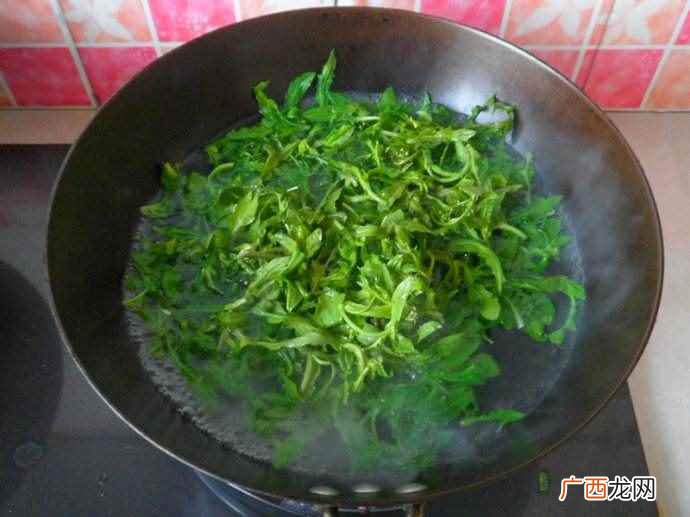 荠菜为什么要焯水