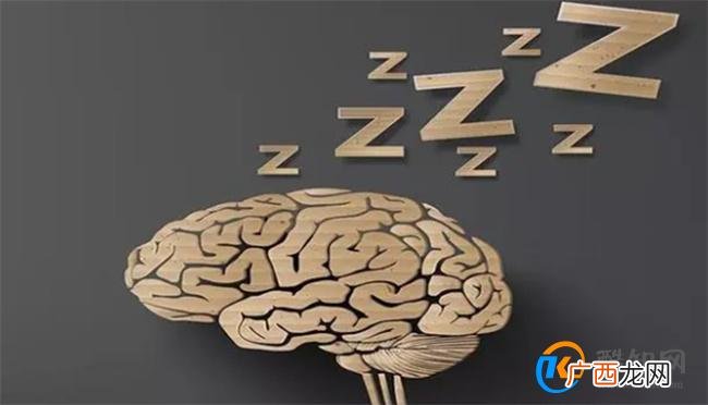 每天只需睡2小时说法不靠谱 正确的睡眠时间科普